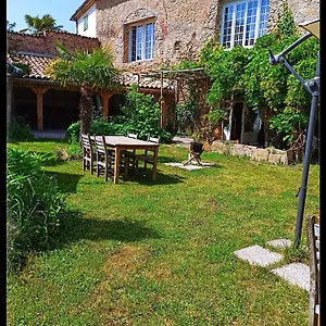 Le Dinanga Bed & Breakfast